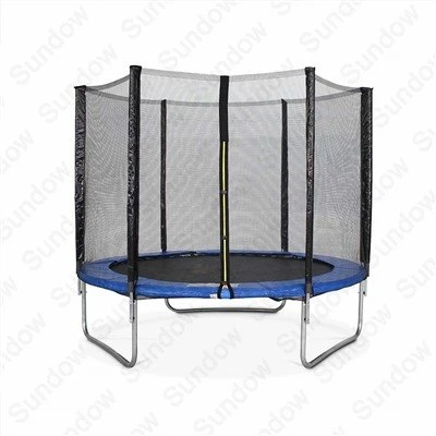 Trampolin dengan Kandang